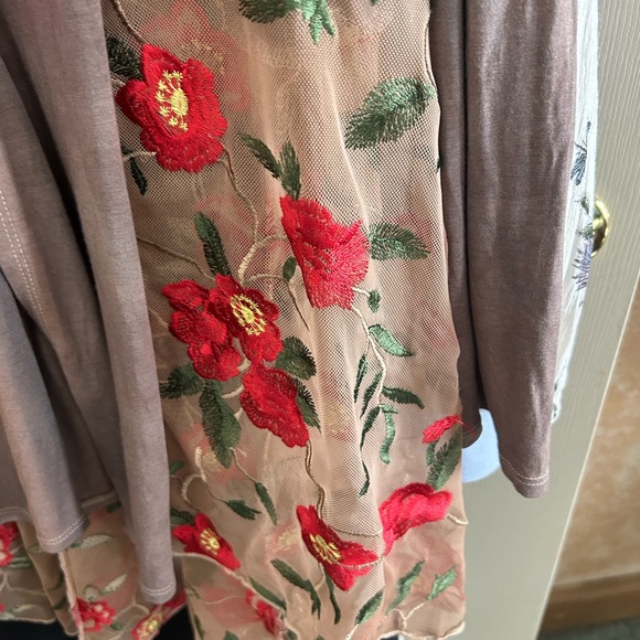 Beautiful Komono - Picture 2 of 3